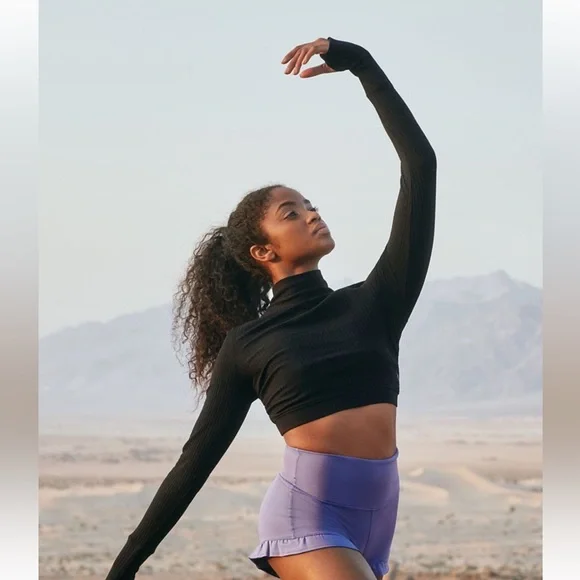 Free People movement Can’t handle this long sleeve crop - Picture 1 of 13